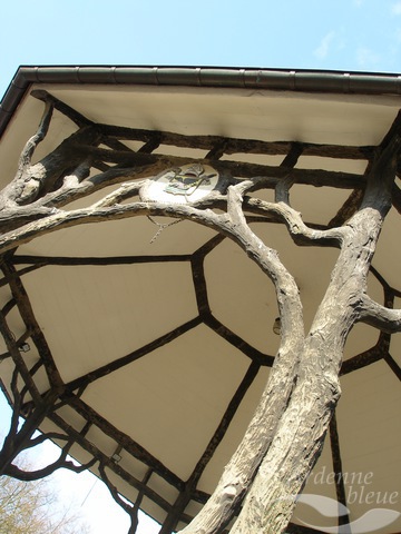 MONU - Kiosk
